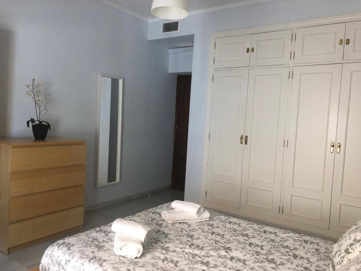 Santa Ana - Palacio Del Infantado Sevilla Eksteriør bilde